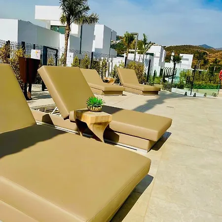 Exclusive New Within Santa Clara And Golf & Country Club * Marbella